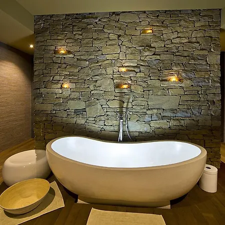 Lesna – Adult Friendly Hotel