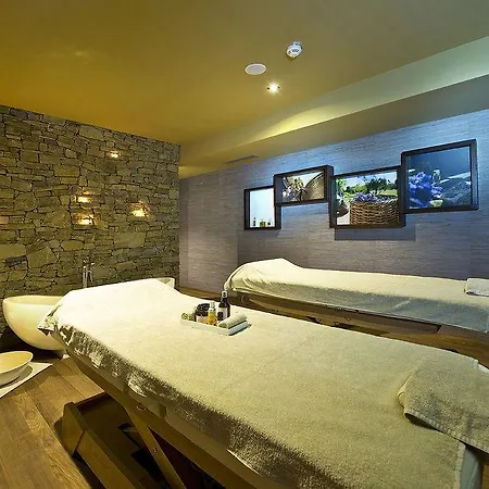 Lesna - Adult Friendly Otel 4*