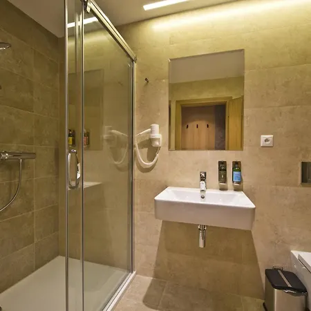 Hotel Lesna - Adult Friendly Отель Стара-Лесна