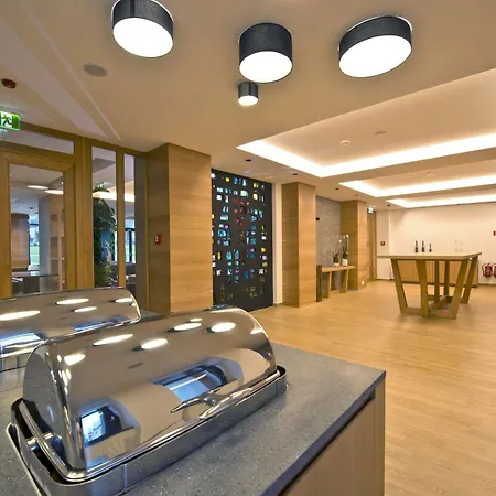 Hotel Lesna – Adult Friendly 4*