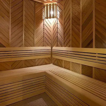 Lesna – Adult Friendly Hotel